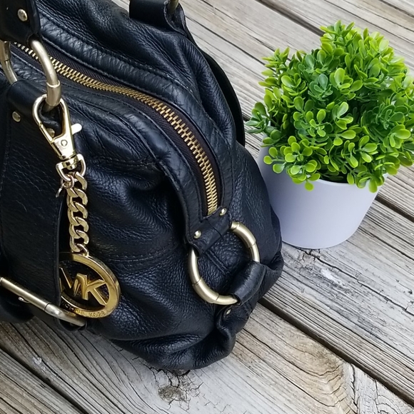 👜Michael Kors Austin black leather satchel - Picture 5 of 11